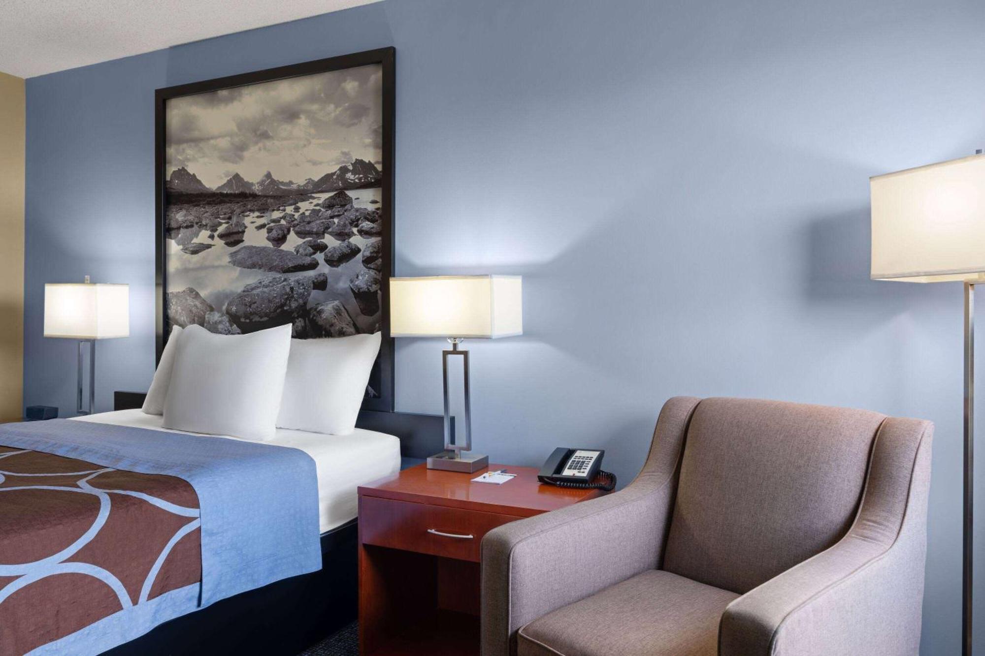 Super 8 By Wyndham Sherwood Park/Edmonton Area Eksteriør bilde